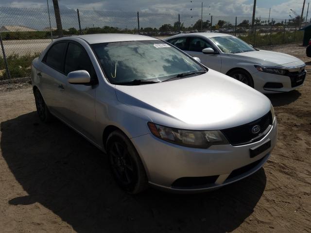 Kia Forte lx (2010)