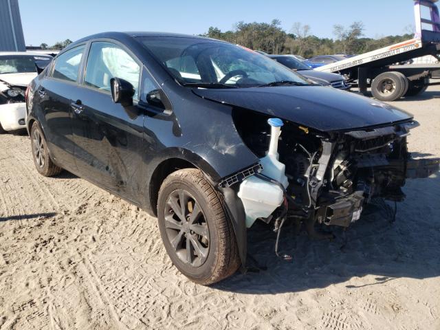 Kia Rio ex (2013)