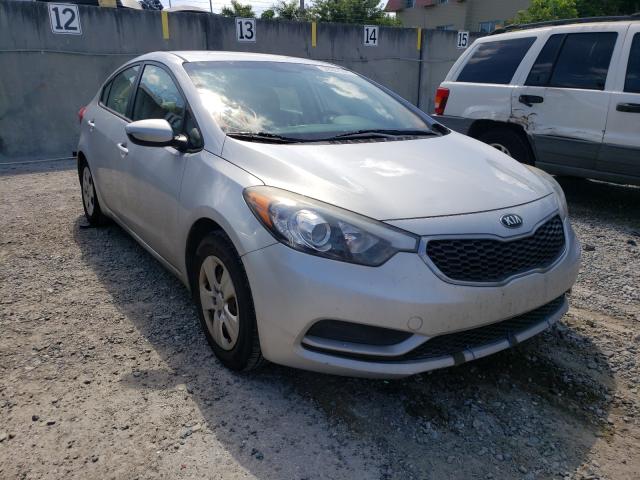 Kia Forte lx (2015)