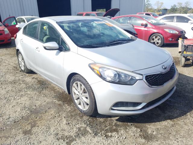 Kia Forte lx (2015)