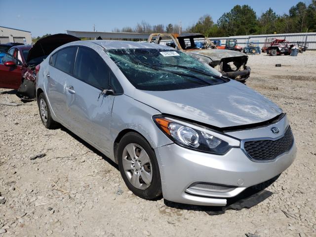 Kia Forte lx (2016)