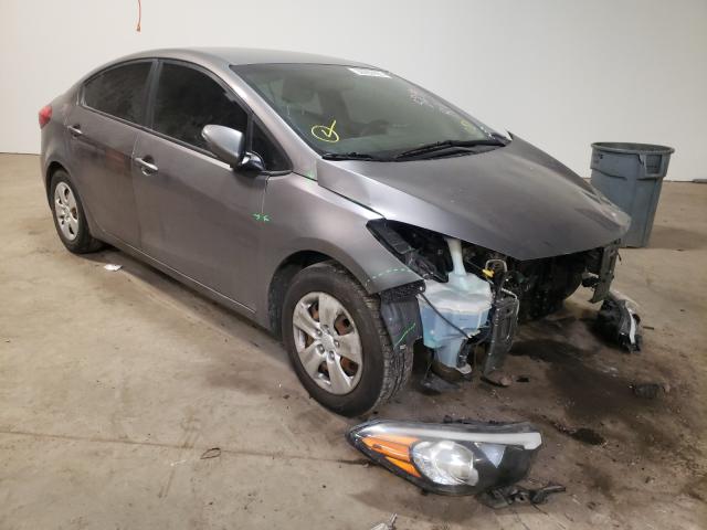 Kia Forte lx (2016)