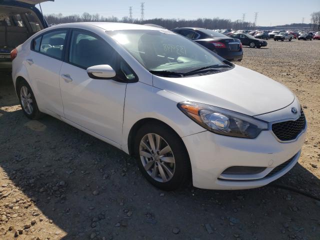 Kia Forte lx (2016)