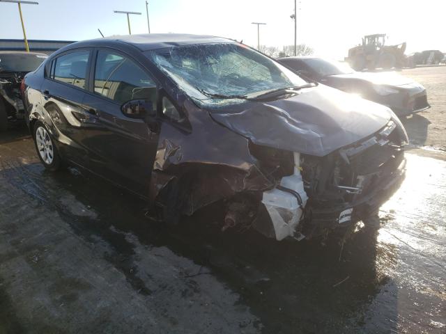 Kia Rio ex (2015)