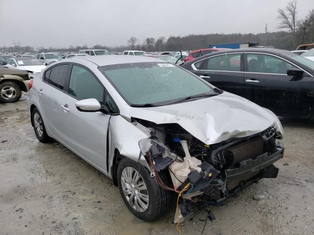 Kia Forte lx (2016)