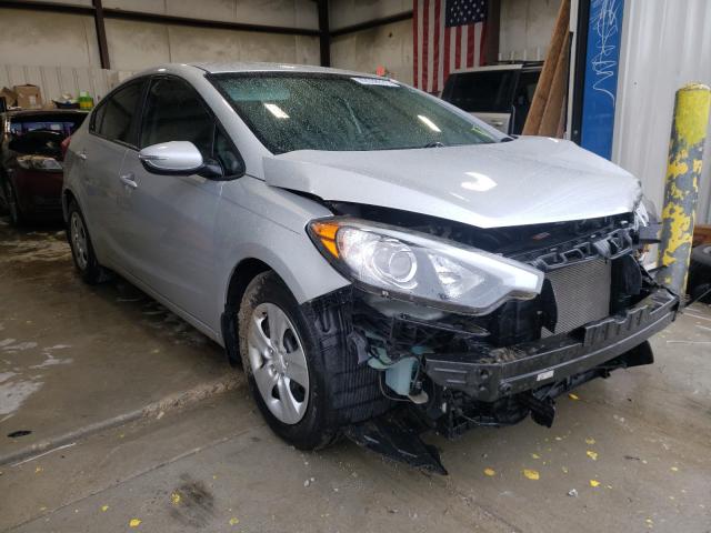 Kia Forte lx (2016)