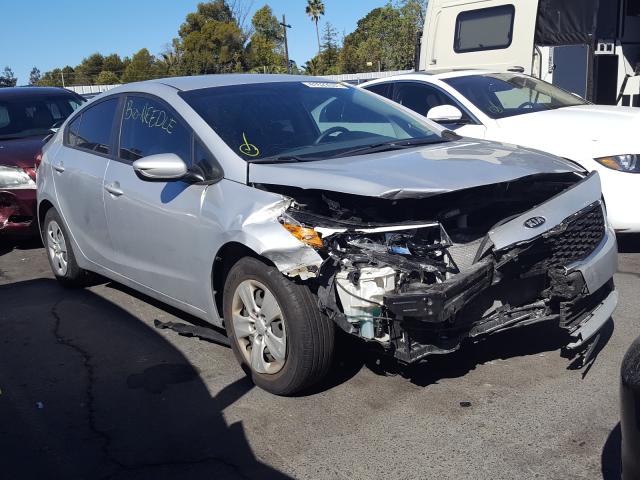 Kia Forte lx (2017)