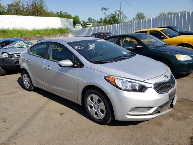Kia Forte lx (2015)