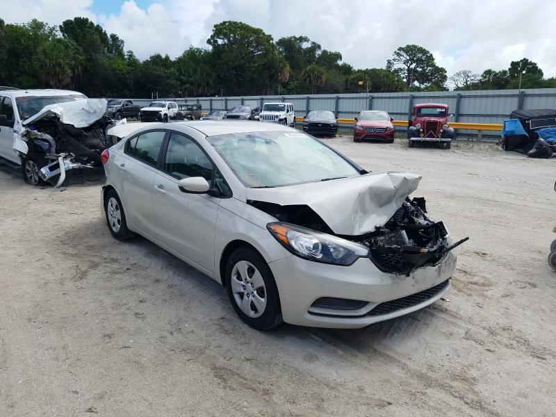 Kia Forte lx (2015)