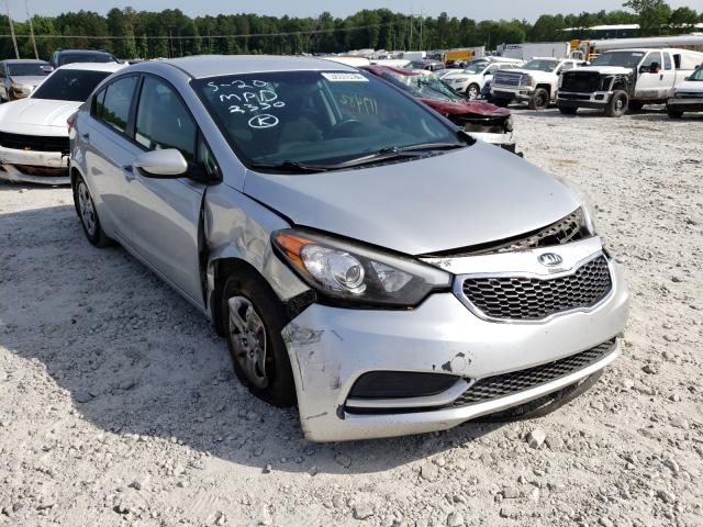 Kia Forte lx (2016)