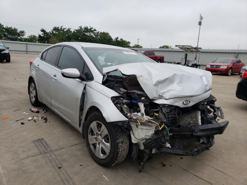 Kia Forte lx (2016)