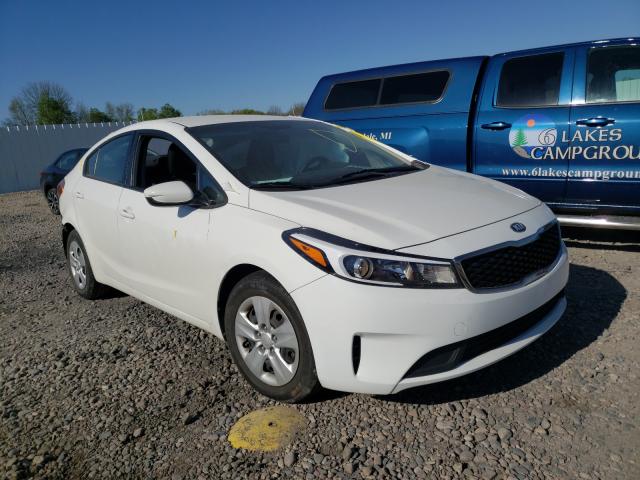 Kia Forte lx (2017)