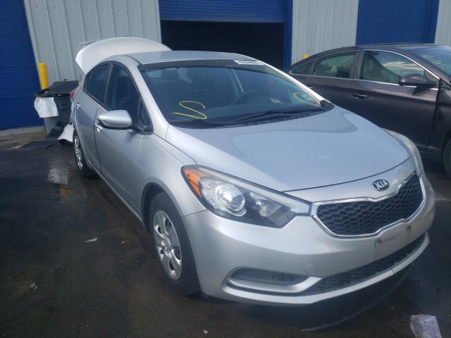 Kia Forte lx (2015)