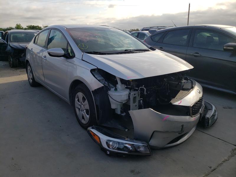 Kia Forte lx (2017)