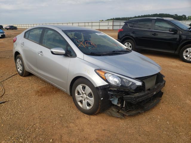 Kia Forte lx (2015)