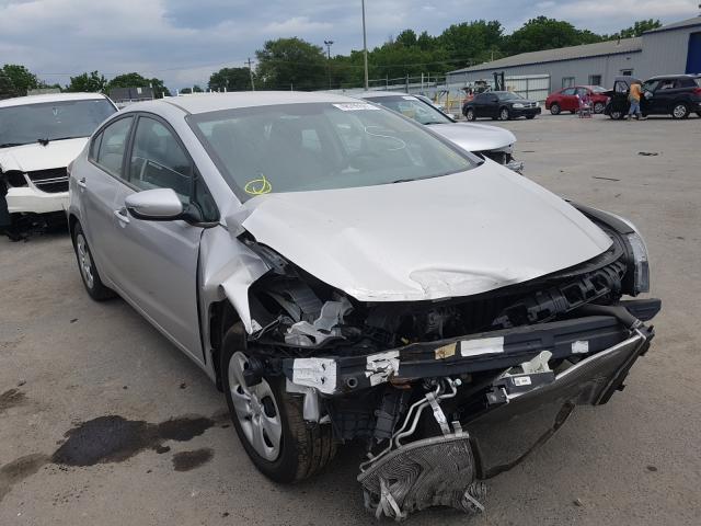 Kia Forte lx (2017)