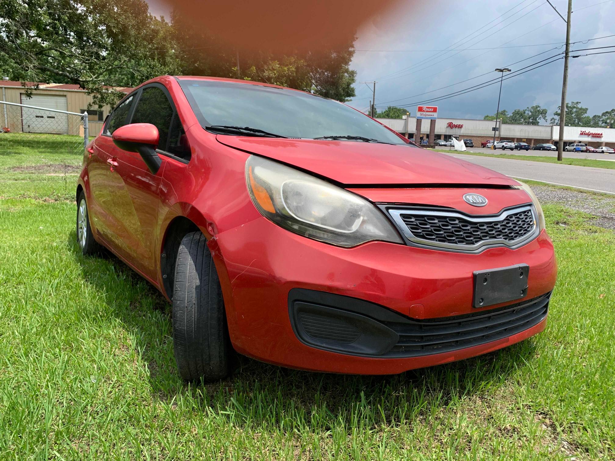 Kia Rio ex (2013)