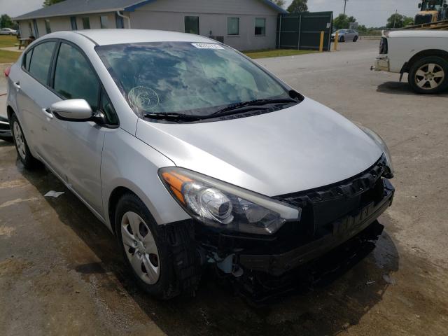 Kia Forte lx (2015)