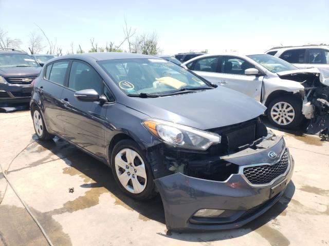 Kia Forte lx (2016)