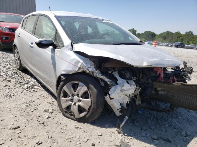 Kia Forte lx (2016)