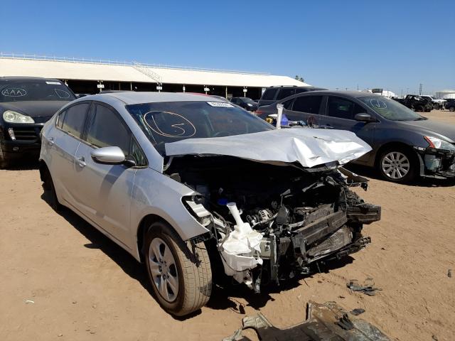 Kia Forte lx (2017)