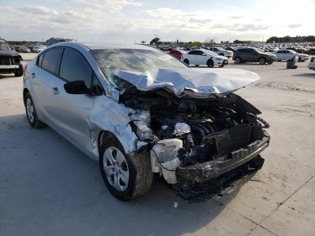 Kia Forte lx (2015)