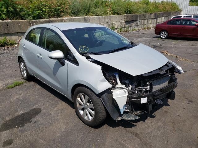 Kia Rio ex (2013)
