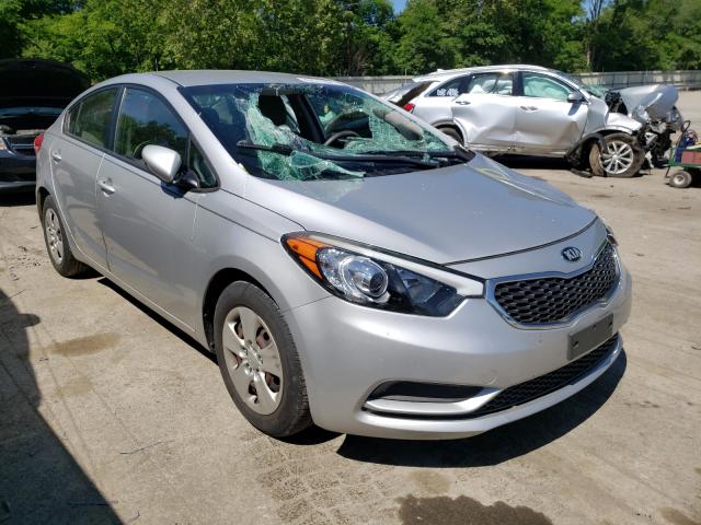 Kia Forte lx (2015)