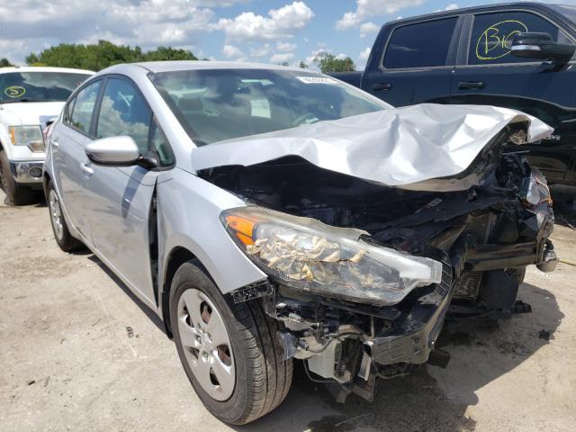 Kia Forte lx (2015)