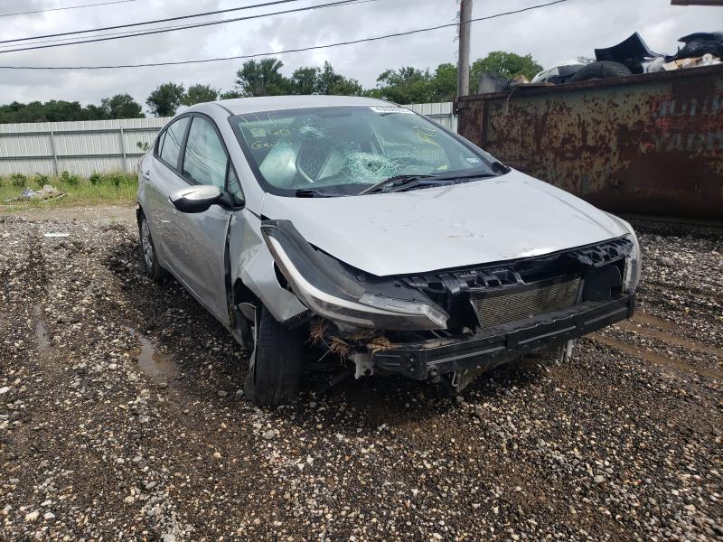 Kia Forte lx (2017)