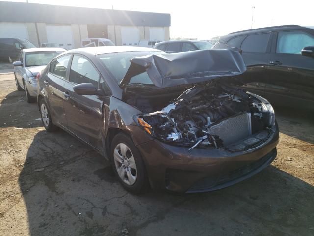 Kia Forte lx (2017)