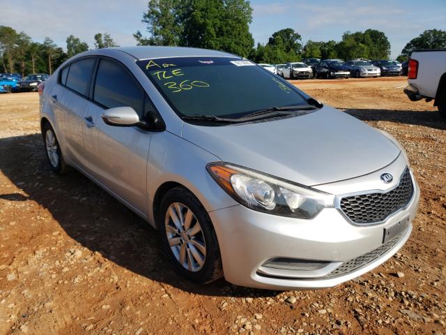 Kia Forte lx (2015)