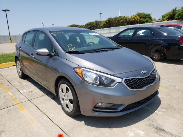 Kia Forte lx (2016)
