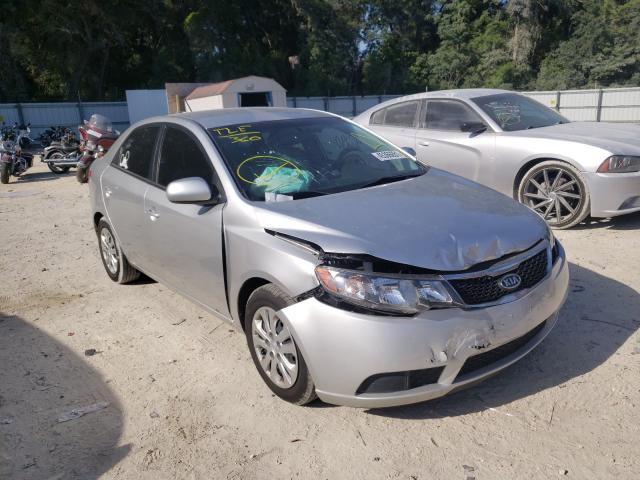 Kia Forte lx (2013)