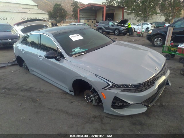 Kia K5 (2021)