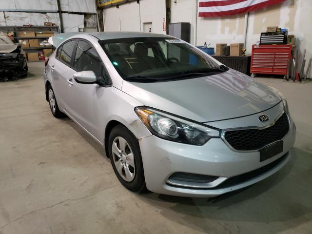 Kia Forte lx (2015)
