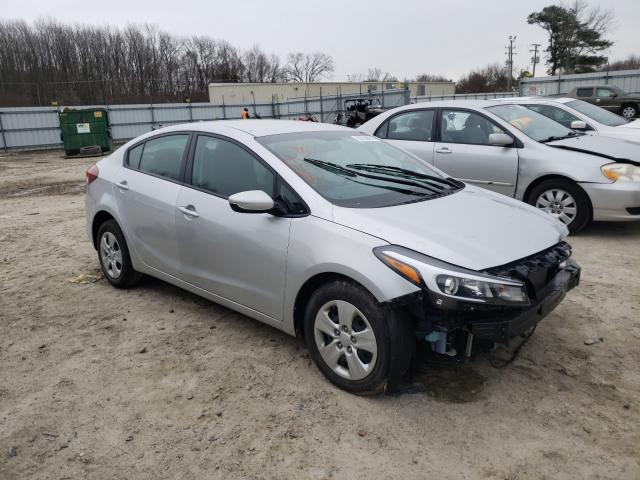 Kia Forte lx (2017)