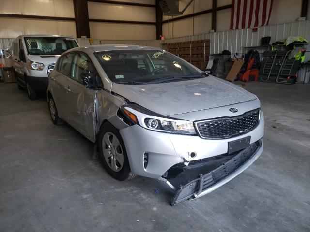 Kia Forte lx (2017)