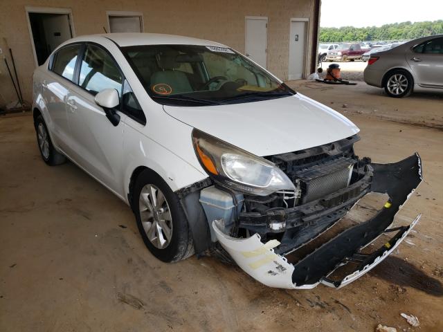 Kia Rio ex (2013)