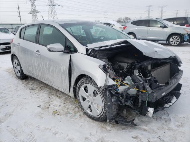 Kia Forte lx (2016)
