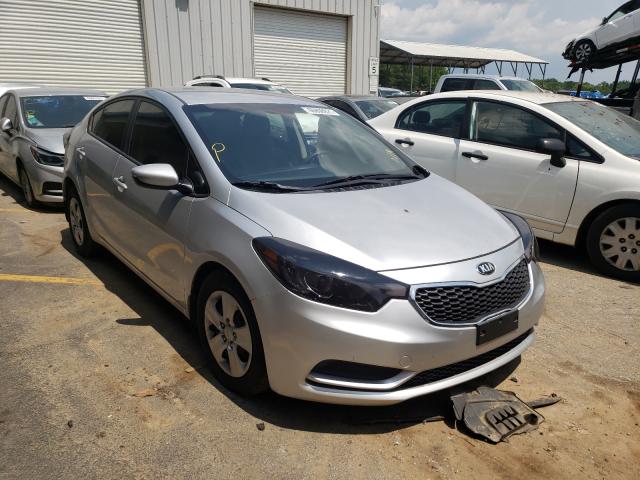 Kia Forte lx (2015)