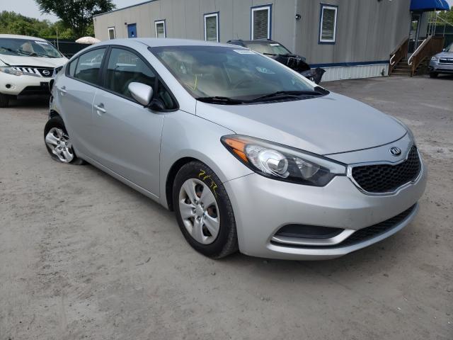 Kia Forte lx (2015)