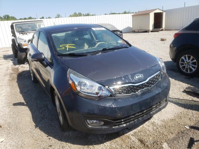 Kia Rio ex (2013)