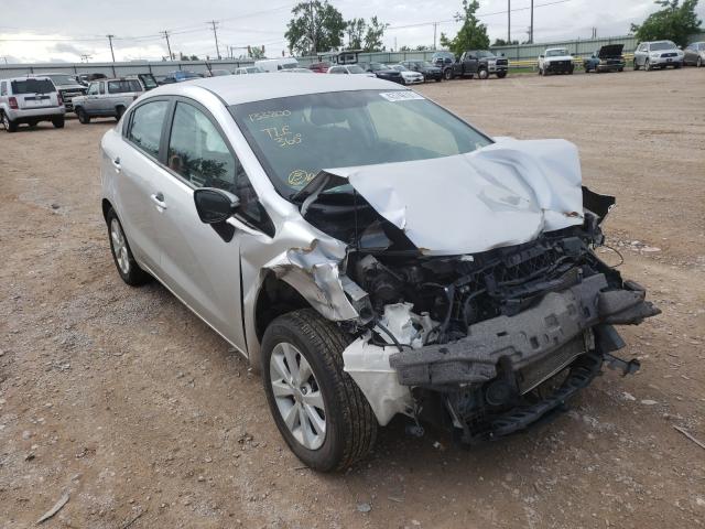 Kia Rio ex (2013)