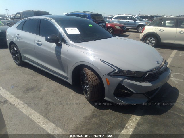 Kia K5 (2021)