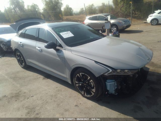 Kia K5 (2021)