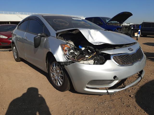 Kia Forte lx (2015)