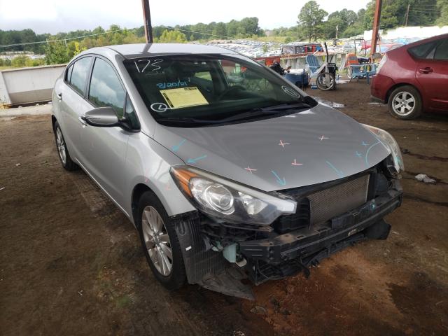 Kia Forte lx (2016)