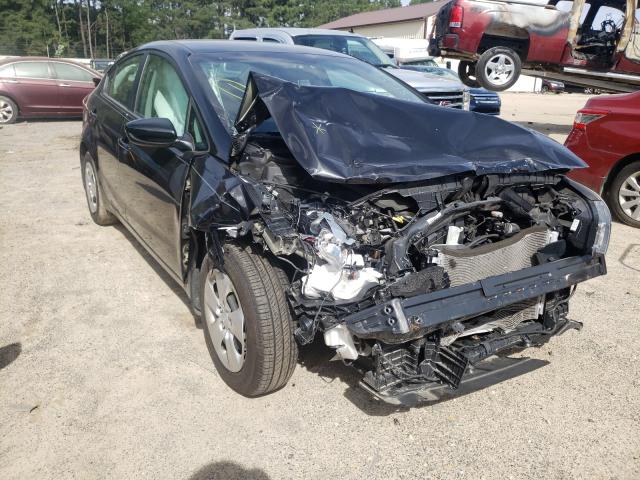 Kia Forte lx (2017)
