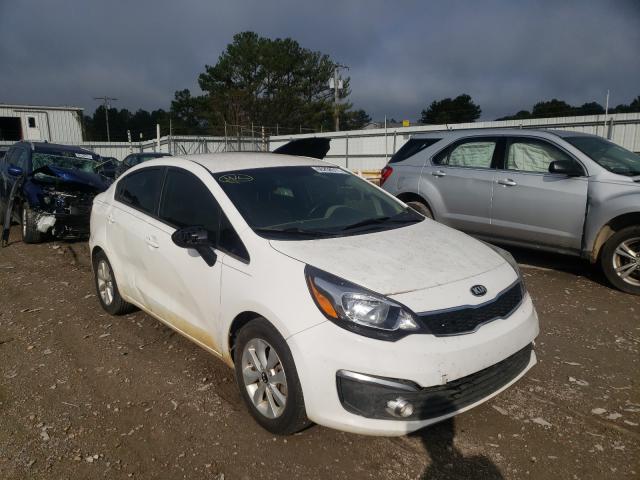 Kia Rio ex (2016)